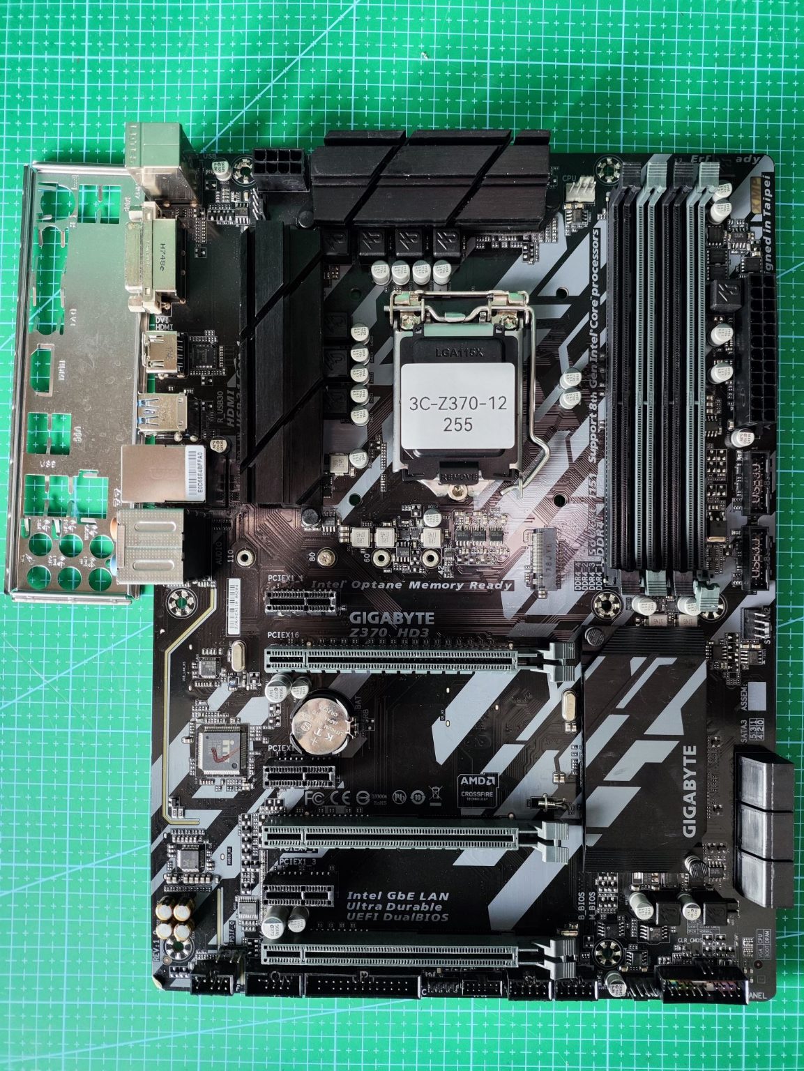 GIGABYTE Z370 HD3 ATX LGA1151 DDR4 Motherboard + I/O Shield - full board and I/O shield view