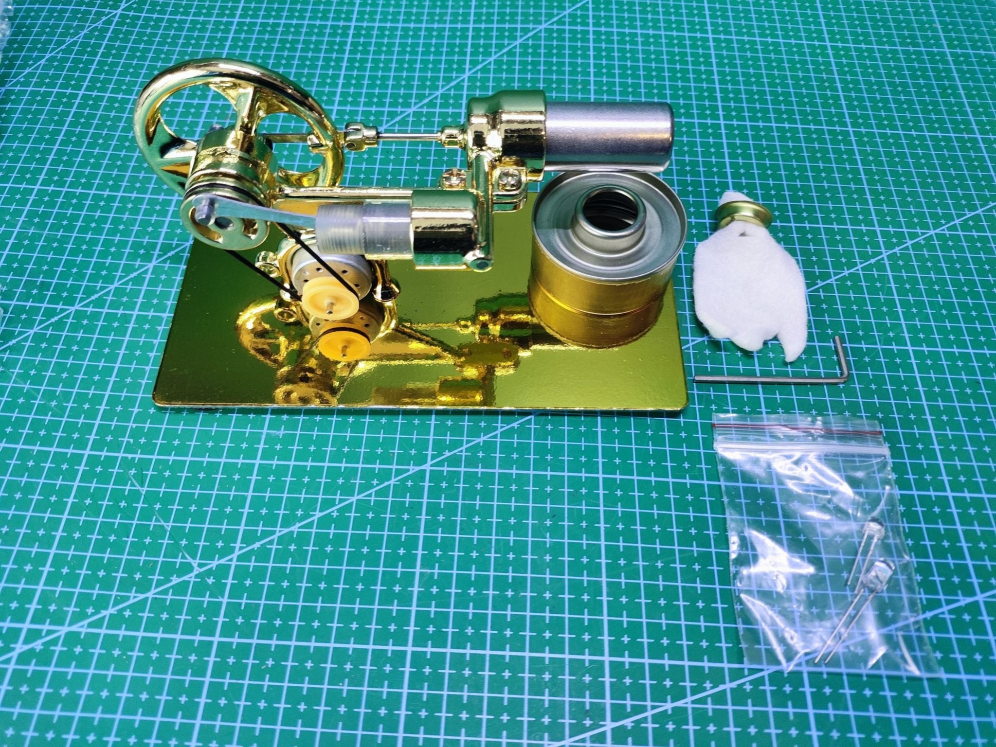 Hot Air Stirling Engine Experiment Model - Educational Mini Motor - detail photo